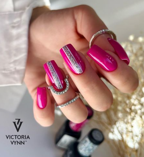 VICTORIA VYNN HAND REST FOR MANICURE